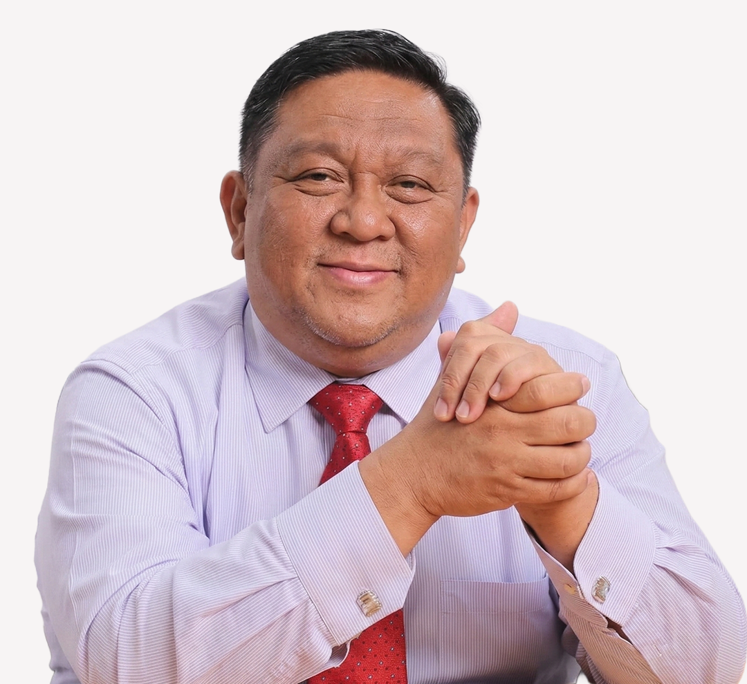 Mr. Jonathan Ravelas,CTA
